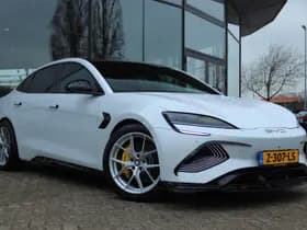 BYD Seal DESIGN RWD 82.5 KWH thumbnail 9