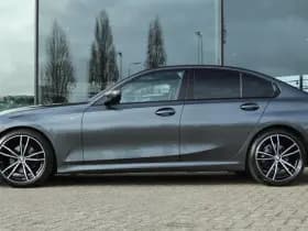 BMW 3-serie 320I HIGH EXECUTIVE M-SPORT thumbnail 14