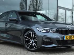 BMW 3-serie 320I HIGH EXECUTIVE M-SPORT thumbnail 8