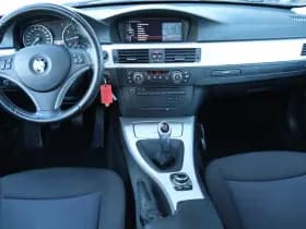 BMW 3 Serie Touring 318I BUSINESS LINE thumbnail 11