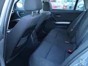 BMW 3 Serie Touring 318I BUSINESS LINE thumbnail 13