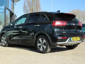 Kia Niro 1.6 GDI HYBRID EXECUTIVELINE thumbnail 10
