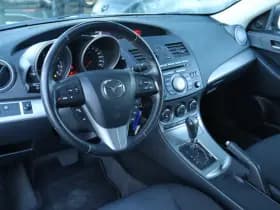 Mazda 3 2.0 LIMITED AUT. thumbnail 3
