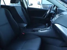 Mazda 3 2.0 LIMITED AUT. thumbnail 4