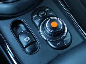 MINI Clubman 1.5 ONE D BUSINESS EDITION thumbnail 25