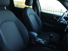 MINI Clubman 1.5 ONE D BUSINESS EDITION thumbnail 4