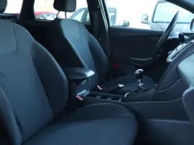 Ford FOCUS Wagon 1.5 150PK RED EDITION ST-LINE thumbnail 4