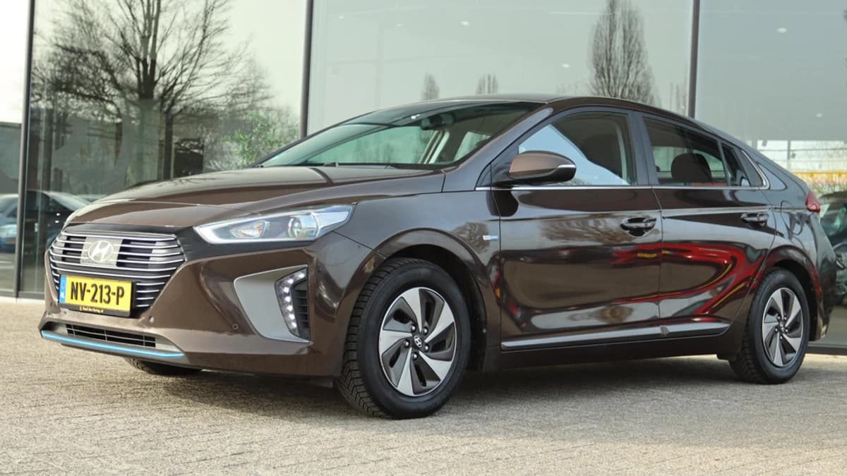 Hyundai IONIQ 1.6 GDi COMFORT AUT. — foto 1