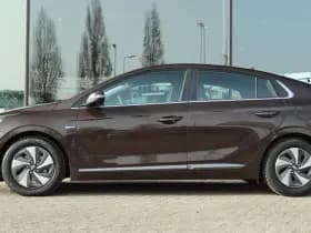 Hyundai IONIQ 1.6 GDi COMFORT AUT. thumbnail 13