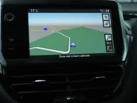 Peugeot 208 1.2 VTi ENVY 5-DRS. thumbnail 19