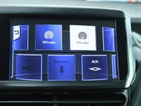 Peugeot 208 1.2 VTi ENVY 5-DRS. thumbnail 22