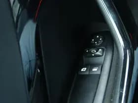 Peugeot 208 1.2 VTi ENVY 5-DRS. thumbnail 26