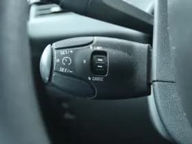 Peugeot 208 1.2 VTi ENVY 5-DRS. thumbnail 7