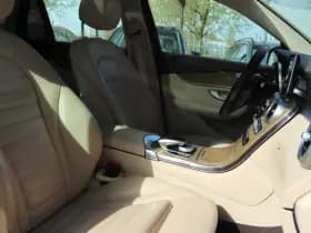 Mercedes-Benz GLC 250 4MATIC PRESTIGE thumbnail 3