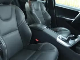 Volvo S60 1.5 T3 POLAR+ DYNAMIC AUT. thumbnail 4