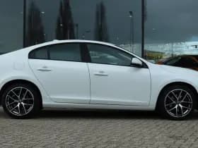 Volvo S60 1.5 T3 POLAR+ DYNAMIC AUT. thumbnail 10