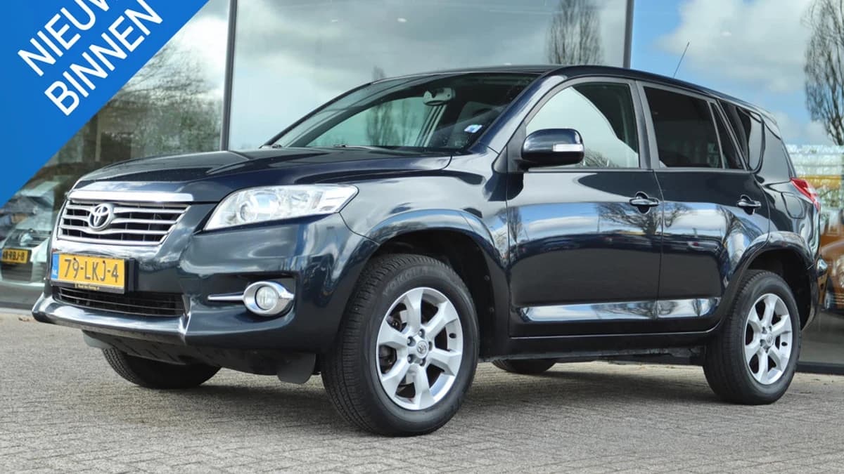 Toyota RAV4 2.0 VVTi DYNAMIC 2WD — foto 1
