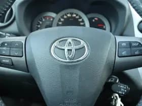 Toyota RAV4 2.0 VVTi DYNAMIC 2WD thumbnail 16