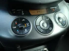 Toyota RAV4 2.0 VVTi DYNAMIC 2WD thumbnail 21