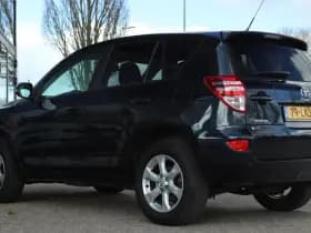 Toyota RAV4 2.0 VVTi DYNAMIC 2WD thumbnail 10