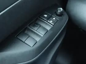 Toyota Yaris Cross 1.5 HYBRID DYNAMIC thumbnail 23