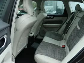 Volvo XC60 2.0 PLUG-IN RECHARGE T6 AWD BUSINESS PRO thumbnail 15