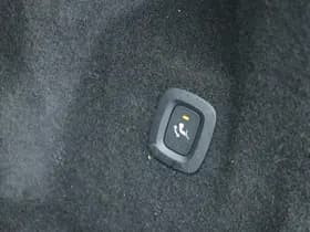 Volvo XC60 2.0 PLUG-IN RECHARGE T6 AWD BUSINESS PRO thumbnail 26