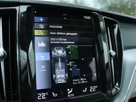 Volvo XC60 2.0 PLUG-IN RECHARGE T6 AWD BUSINESS PRO thumbnail 32