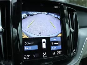 Volvo XC60 2.0 PLUG-IN RECHARGE T6 AWD BUSINESS PRO thumbnail 5