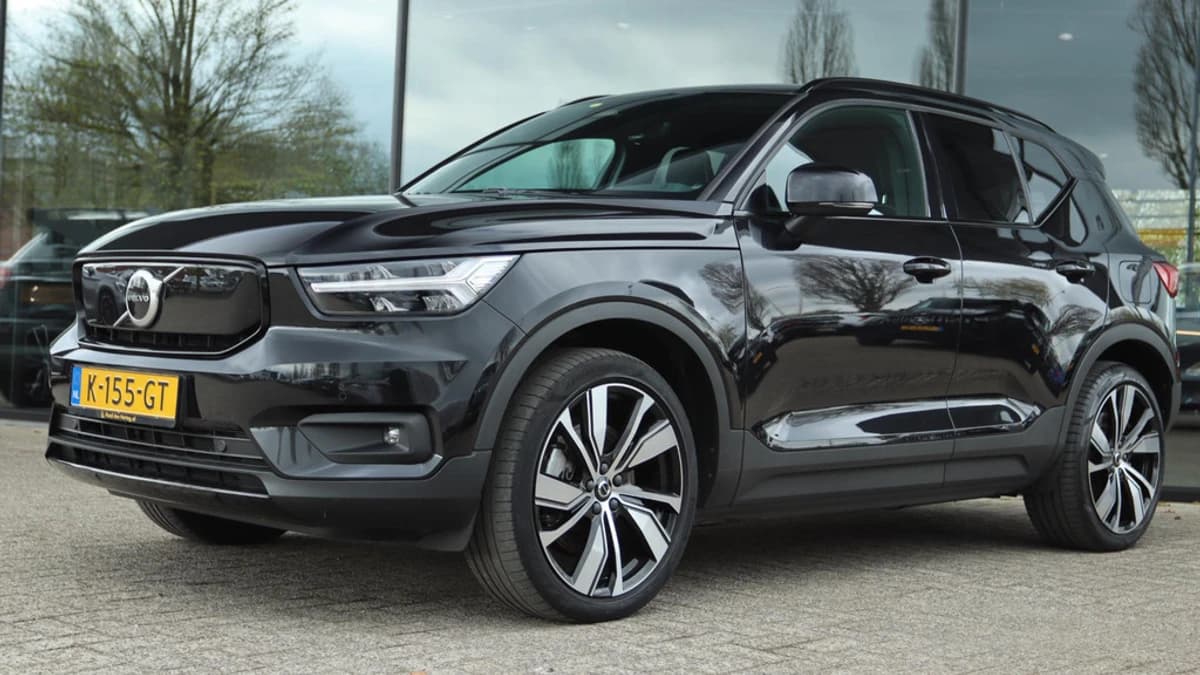 Volvo XC40 RECHARGE P8 AWD R-DESIGN 408PK — foto 1
