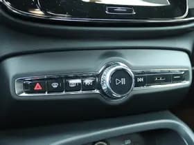 Volvo XC40 RECHARGE P8 AWD R-DESIGN 408PK thumbnail 28