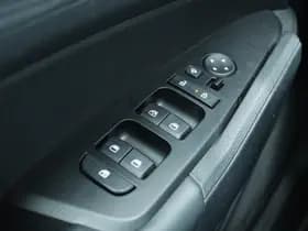 Kia Sportage 1.6 T-GDi MHEV DYNAMICLINE thumbnail 19