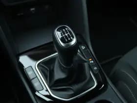 Kia Sportage 1.6 T-GDi MHEV DYNAMICLINE thumbnail 30