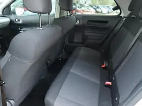 Citroën C4 Cactus 1.2 PT SHINE thumbnail 14