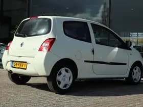 Renault Twingo 1.2-16V AUTHENTIQUE thumbnail 2