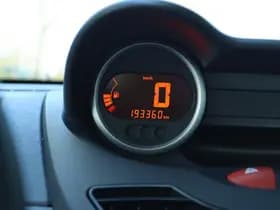 Renault Twingo 1.2-16V AUTHENTIQUE thumbnail 13