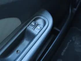 Renault Twingo 1.2-16V AUTHENTIQUE thumbnail 17