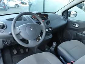 Renault Twingo 1.2-16V AUTHENTIQUE thumbnail 3