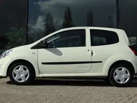Renault Twingo 1.2-16V AUTHENTIQUE thumbnail 8