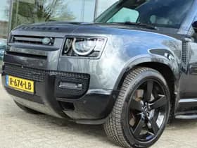 Land Rover Rover Defender 110 2.0 P400E 110 X-DYNAMIC HSE BLACK PACK thumbnail 15