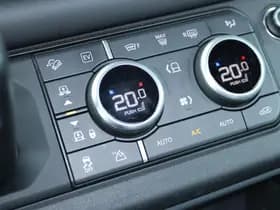 Land Rover Rover Defender 110 2.0 P400E 110 X-DYNAMIC HSE BLACK PACK thumbnail 27