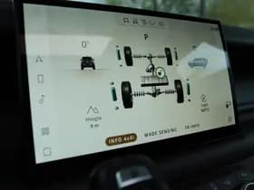 Land Rover Rover Defender 110 2.0 P400E 110 X-DYNAMIC HSE BLACK PACK thumbnail 37