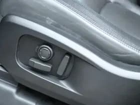 Land Rover Rover Defender 110 2.0 P400E 110 X-DYNAMIC HSE BLACK PACK thumbnail 44