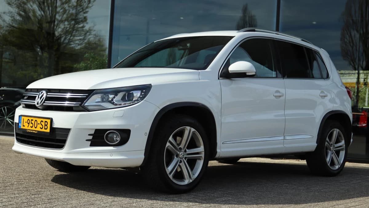Volkswagen Tiguan — foto 1