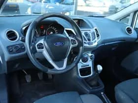 Ford Fiesta thumbnail 3