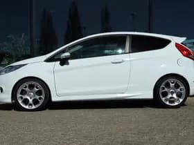 Ford Fiesta thumbnail 9