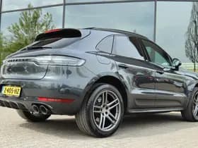 Porsche Macan thumbnail 2