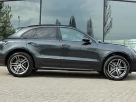 Porsche Macan thumbnail 11
