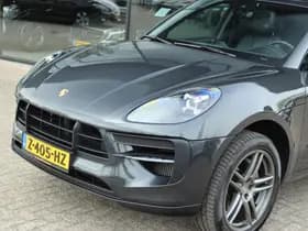 Porsche Macan thumbnail 16