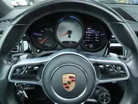 Porsche Macan thumbnail 22